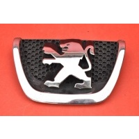Решетка радиатора 9686 / 4156 peugeot 207 2008 год