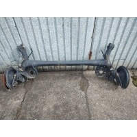 Ось задняя балка toyota yaris ii 06 - 11 тормозные диски