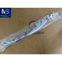 Молдинг переднего бампера Mercedes S W222 2018 A2228857800,2228857800