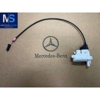Доводчик двери Mercedes GLE W166 2017 A1667600203,1667600203