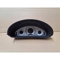 Спидометр часы мерседес clk 220 a2095405447 2.2