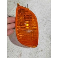 Поворотник левый Ford Focus 2000