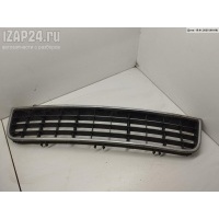 Решетка (заглушка) в бампер Перед. Audi A6 C5 (1997-2005) 2004 4B0807683L