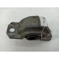 Крепление втулки стабилизатора переднего Перед. Audi 100 C4 (1991-1994) 1993 4A0411336D