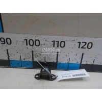 Кронштейн крепления заднего стабилизатора Toyota Avensis II (2003 - 2008) 4883205010