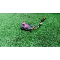 разъем Audi 1J0972977C