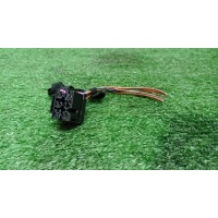 разъем Audi 4F0937731