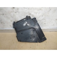 Пластик Audi A4 B8/8K 2010 8K0809922