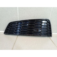 Решетка в бампер левая Audi Q3 8U 8U0807681TT94
