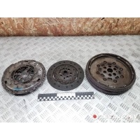 Комплект сцепления Volkswagen Multivan T5 2007 03G105264R,ZSB266BA,03G141031K,F2201,03G141025C