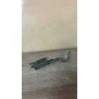Петля капота левая MAZDA 626 (GE) Chevrolet GA7B52420A GA7B52420A