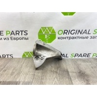 Кронштейн АКПП Audi A6 C5 Avant Quattro 2004 8D0399113AT, 8D0399113