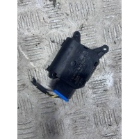 Моторчик заслонки печки Volkswagen Golf 5 2008 0132801345