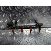 Рампа топливная Lancer 9 (03-07) б\у (арт. MR420461)