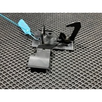 Крюк капота Audi Q7 4L 2012 4L0823480A