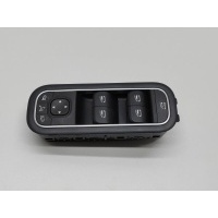 Блок управления стеклоподъемниками Mercedes A200 W177 A1679059803