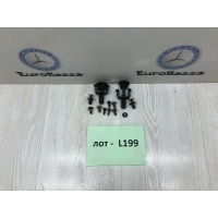 Крепление радиатора Mercedes W203 Mercedes W203 C 2000-2007 A2035040059
