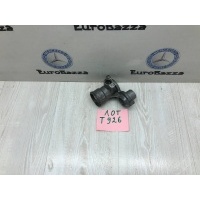 Соединительный штуцер термостата Mercedes W203 Mercedes W203 C 2000-2007 A2712001356