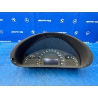 панель приборов Mercedes-benz с200 W203 2004 A2035402647