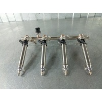 Топливная рампа Mercedes C-class W205 2014 A2740700995, A2740780445, A2560700187, 0261500397, A27407804, A2740703800, A2781530728, A2740700995, A2780700687, A2560700187, A2780701187, A2560700900, A27