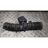 Патрубок воздушного фильтра IS (05-13) 4GRFSE б/у (арт. 1788131120)