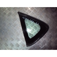 Стекло Astra J (5дв.) зад L глухое Б\У (арт. 5161007)