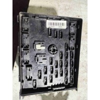 Блок предохранителей (блок реле) Volkswagen Passat B6 2008 3C0937125