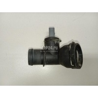 Фланец двигателя системы охлаждения VAG Caddy III (2004 - 2015) 1K0122291CE