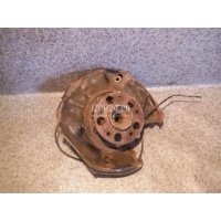 Кулак поворотный задний левый Mercedes Benz W203 (2000 - 2006) 2033503908