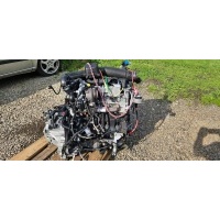 Комплект двигатель renault trafic opel vivaro 2.0 dci m9r v710 2021r 17 тысяч km.