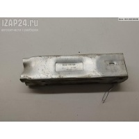 Кронштейн бампера переднего Audi A6 C6 (2004-2011) 2005 4F0807134