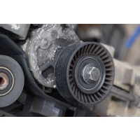 Натяжитель ремня генератора Volvo XC90 2005 31251250