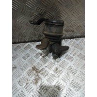Подушка двигателя Rav 4 (94-00) R б/у (арт. 1236274390)