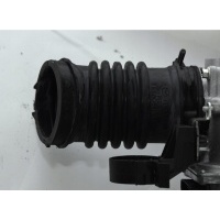 mazda oe pe0113221 трубки провода воздушный