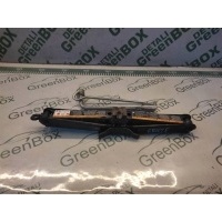 Домкрат Chevrolet Cruze J300 2010