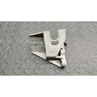 Кронштейн троса КПП Renault Scenic/2 2003-2009 8200367224