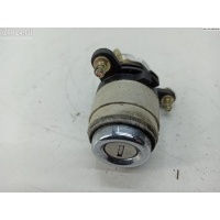 Кнопка открывания багажника Audi 80 B3 (1987-1992) 1990 893827539