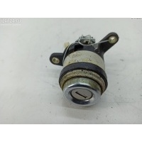 Кнопка открывания багажника Audi 80 B3 (1987-1992) 1990 893827539