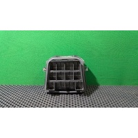 Решетка вентиляции кузова Audi A4 B8 2010 8K0 819 181 A