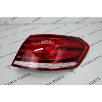 Фонарь задний в крыло (Рестайлинг) RH Mercedes E-Klasse W212 2009 A2129060203