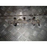 Рампа топливная Fabia (07-15)/Fabia (99-07) 1.2 б/у (арт. 03E133320A)