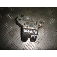 Замок багажника Sonata NF (06-10) б\у (арт. 812303K011)