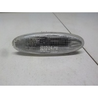 Повторитель на крыло белый Suzuki Liana (2001 - 2007) 3641054G01