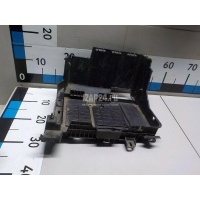 Крепление АКБ (корпус/подставка) Renault Scenic II (2003 - 2009) 8200467409