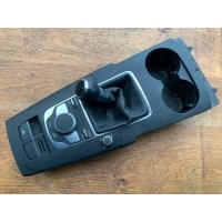 Консоль салона (кулисная часть) Audi A3 8V 2017 8V0919614BE,8V1864261F