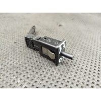 Выключатель концевой (концевик) BMW 7 E32 1986 1388277