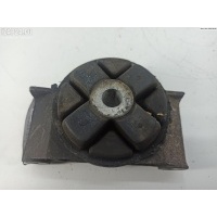 Кронштейн КПП опорный Audi 80 B3 (1987-1992) 1990