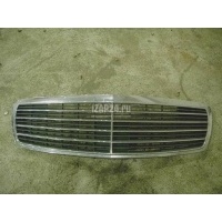 Решетка радиатора Mercedes Benz W211 E-Klasse (2002 - 2009) 2118800283