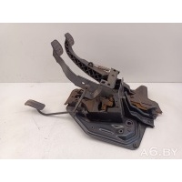 Узел педальный (блок педалей) Volkswagen Transporter T4 1997 701721315B