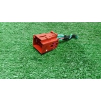 разъем Audi 4F0972575B